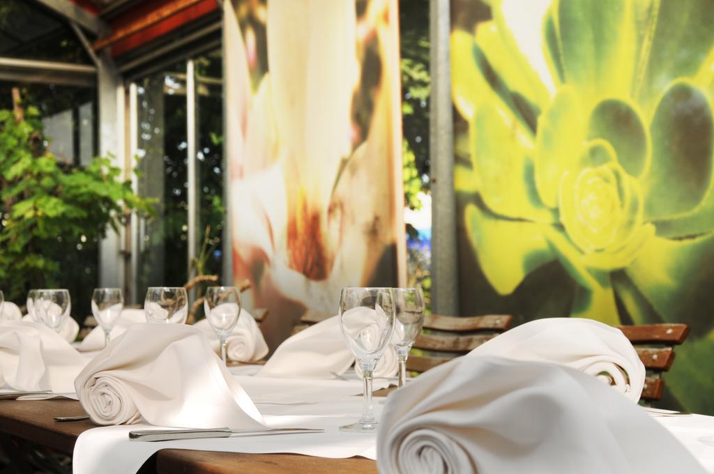 Hotel - Restaurant Erich Roediger Бад-Штаффельштайн Экстерьер фото