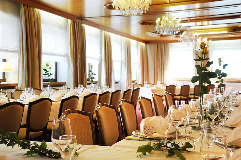 Hotel - Restaurant Erich Roediger Бад-Штаффельштайн Экстерьер фото
